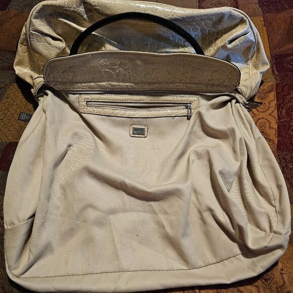 Vintage Guess Bag - Handbag- Maribelle - Matching Wallet - Cream, Black - VGUC - Picture 10 of 16